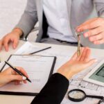 Wiarygodność dewelopera – jak ją sprawdzić przed zakupem